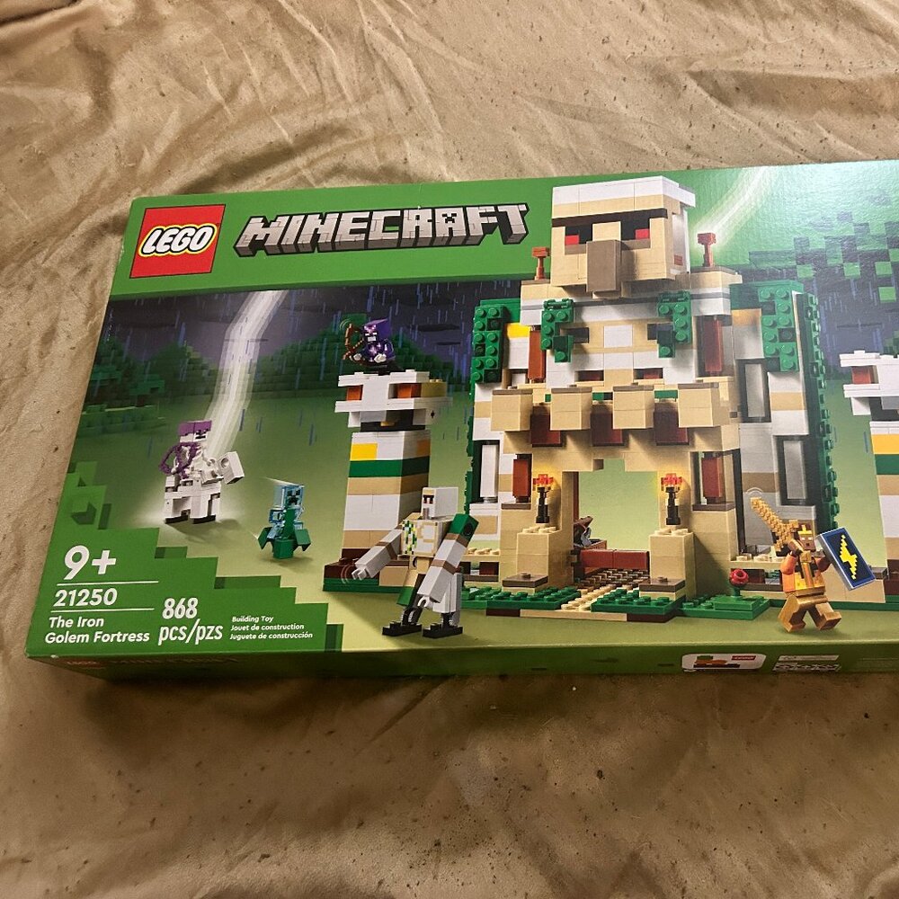Lego Minecraft Unopened